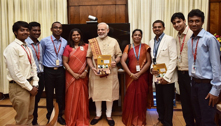 Prime Minister Narendra Modiji with Sathyabama Students